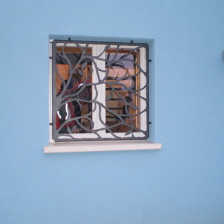 INFERIATA PER FINESTRA RAMI.JPG...